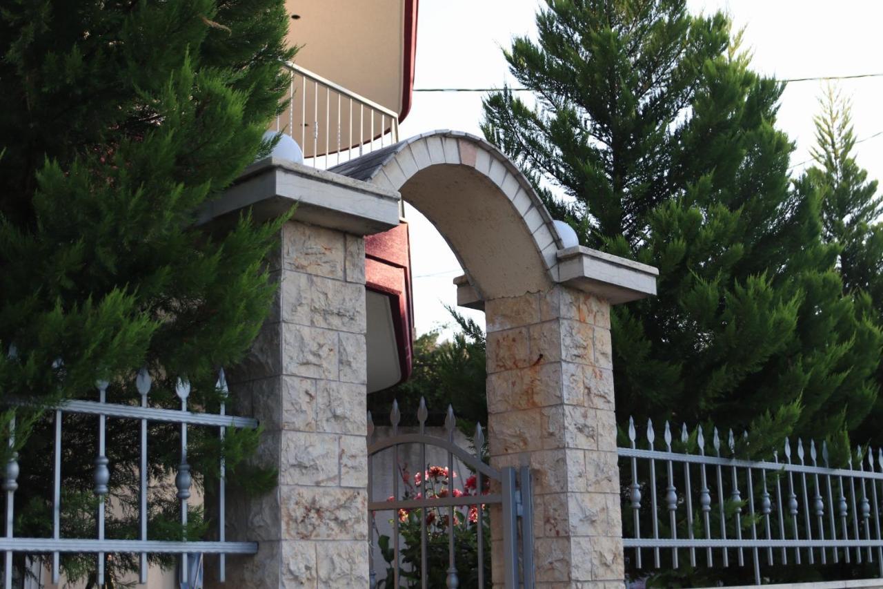 Kriopigi Apartments Экстерьер фото