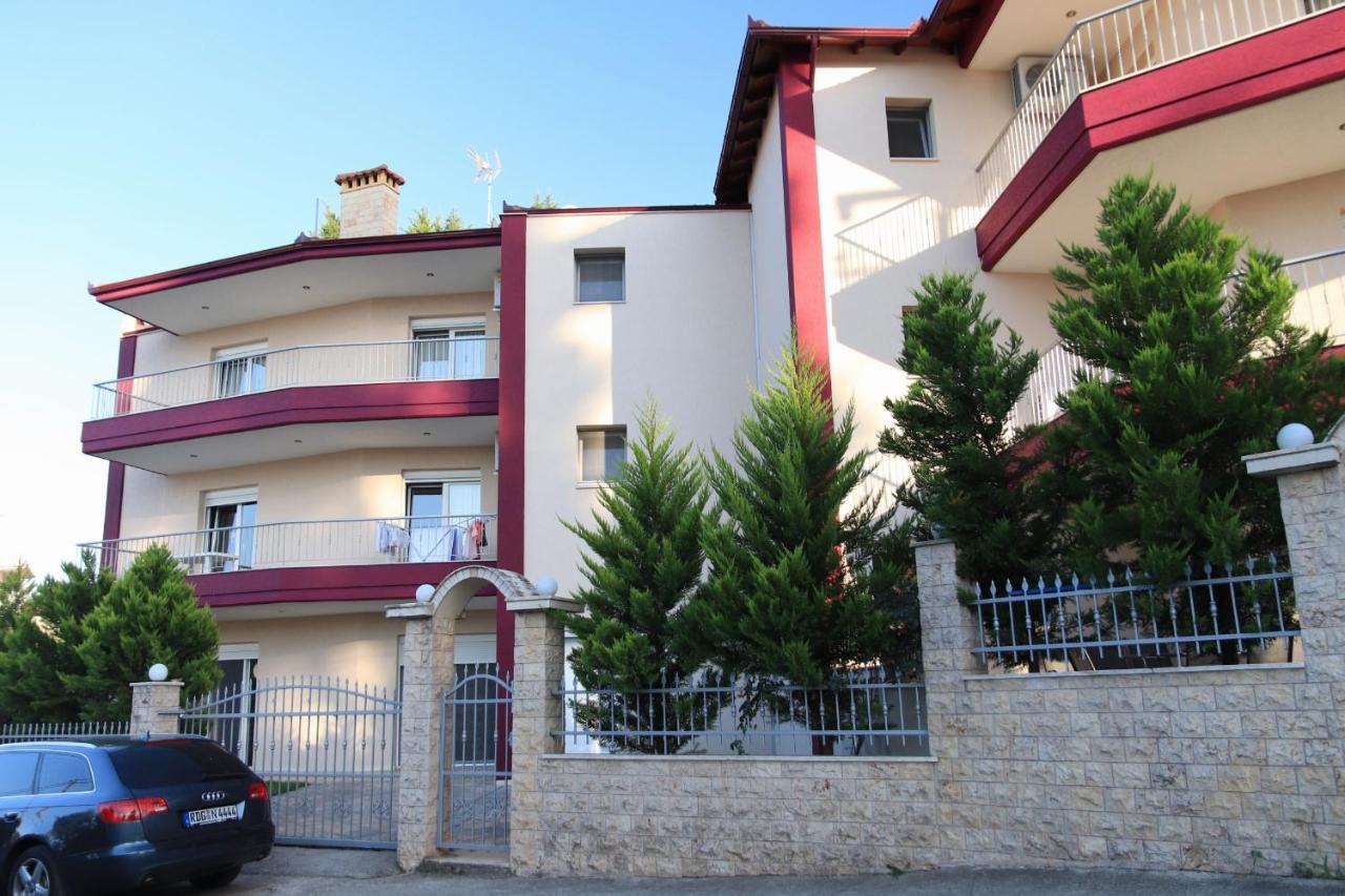 Kriopigi Apartments Экстерьер фото